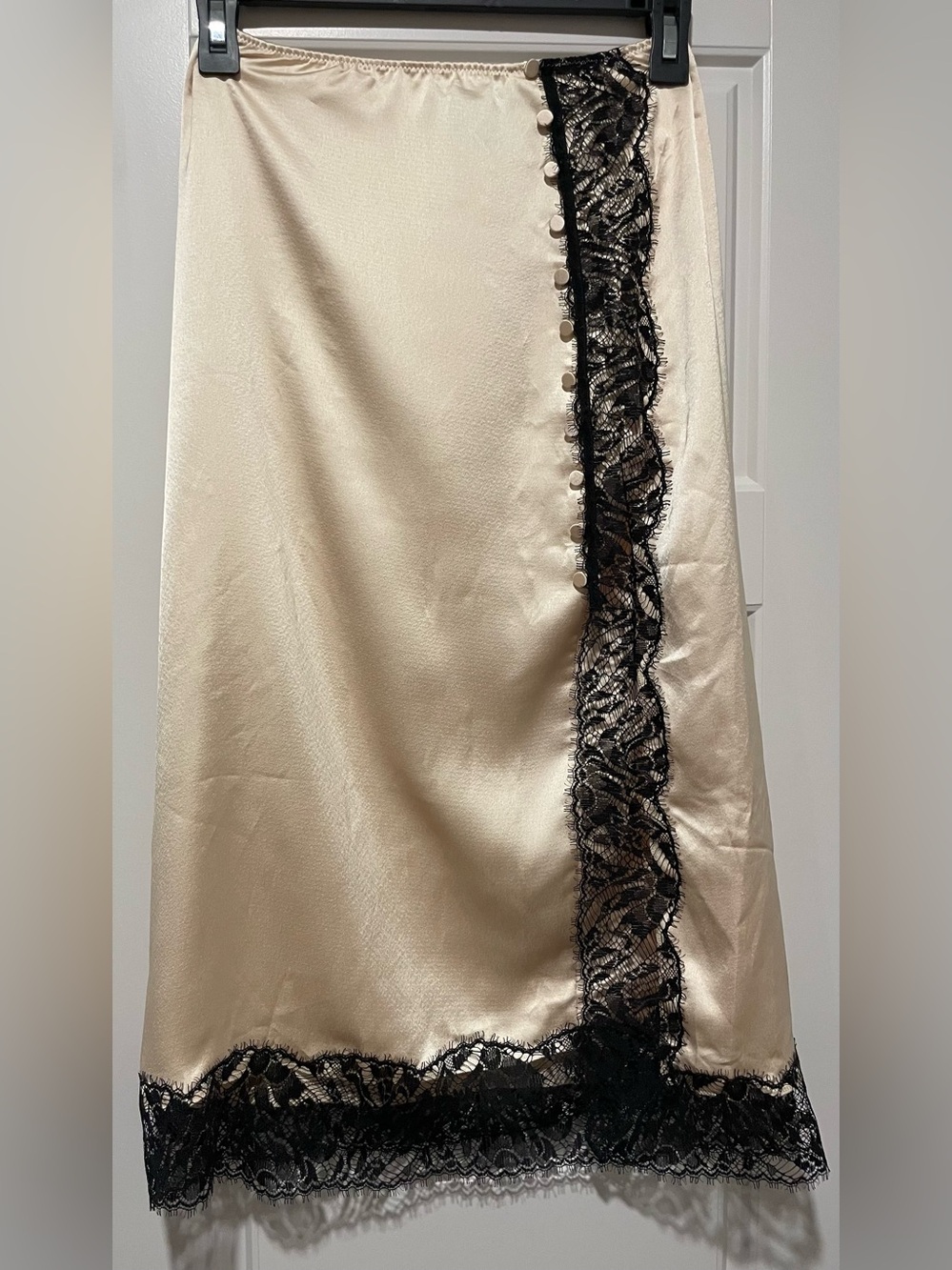 NWT Vintage Victoria's Secret Golden Cream Slip with Black Lace Trim
